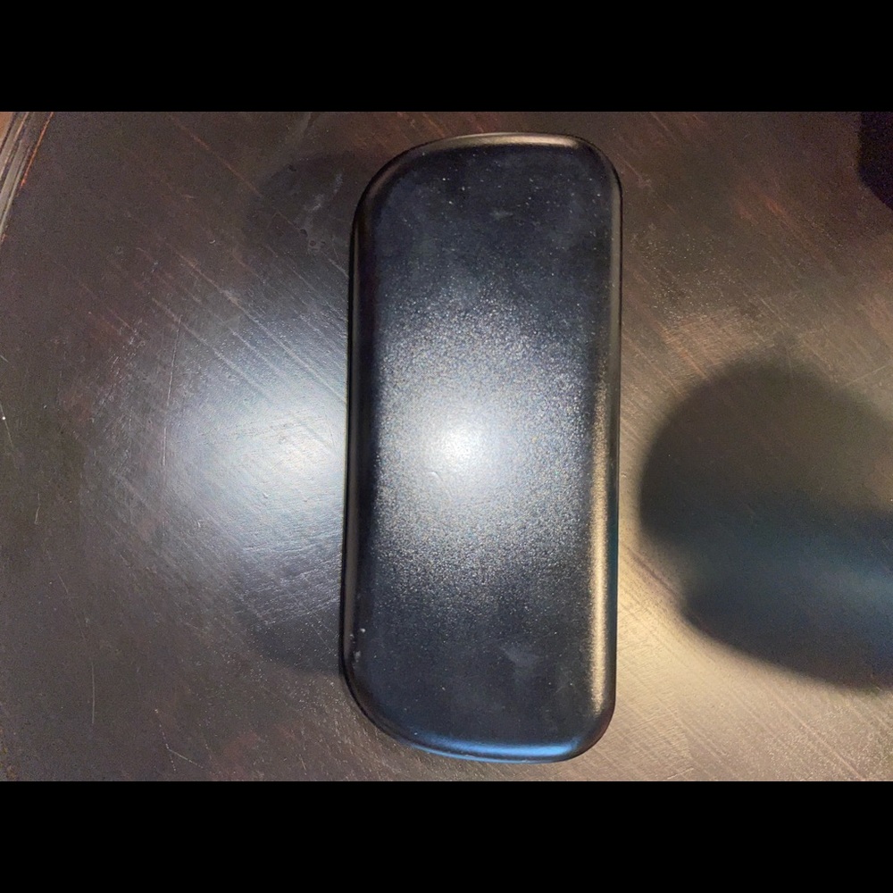 Coach sunglasses case - Picture 3 of 3